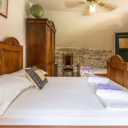 Mini Stone House Βίλα Omiš Εξωτερικό φωτογραφία